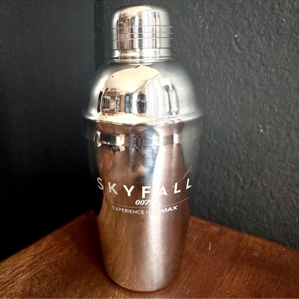 [SOLD] Rare SKYFALL IMAX Cocktail Martini Shaker Stainless- James Bond 007 Craig